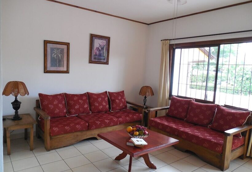 Hotel Bristol Aeropuerto