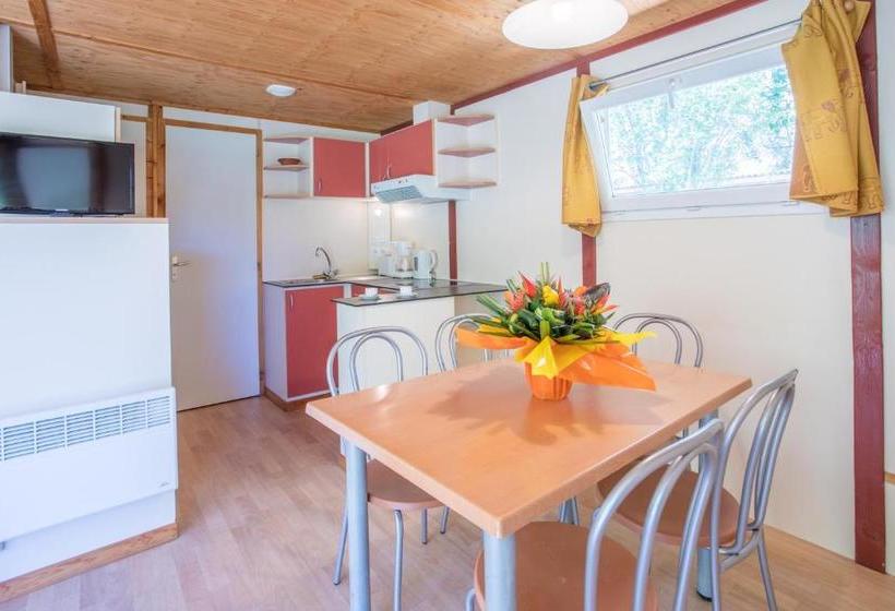 בית מלון כפרי Bungalows & Rooms   Gît ôstal