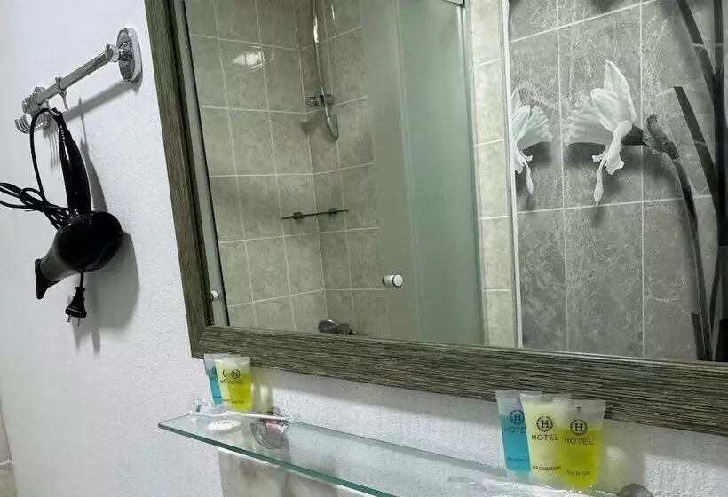هتل Madera