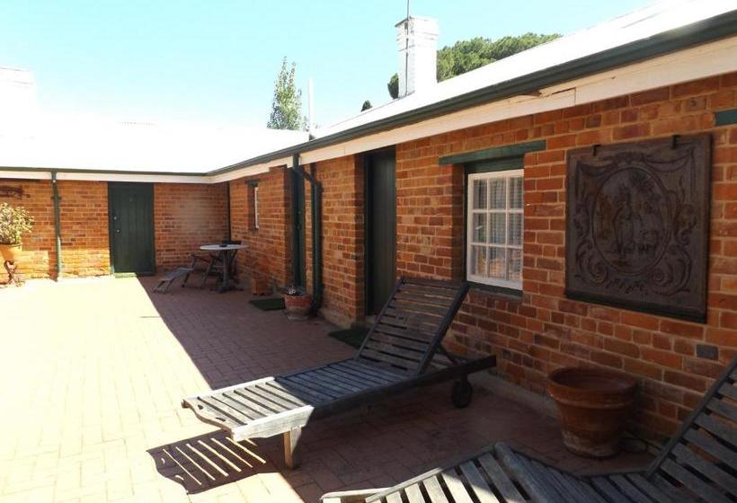 酒店 Faversham House