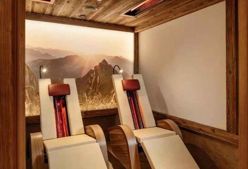 Отель Hirschen Wohlfühl