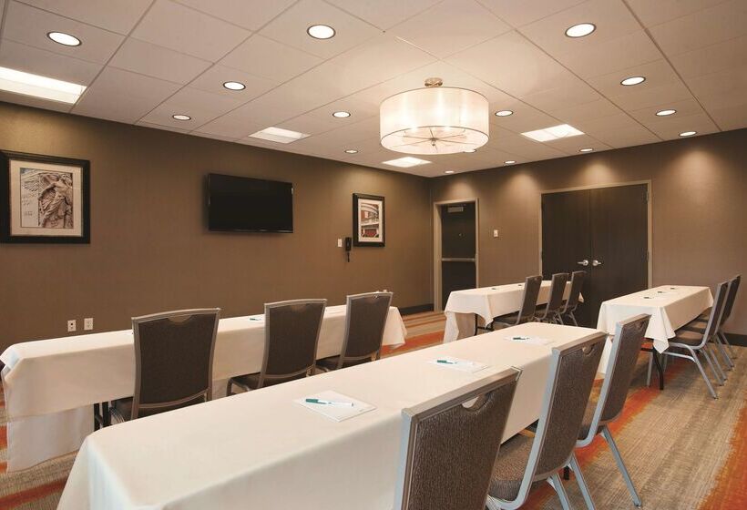 호텔 Homewood Suites By Hilton Charlottesville, Va