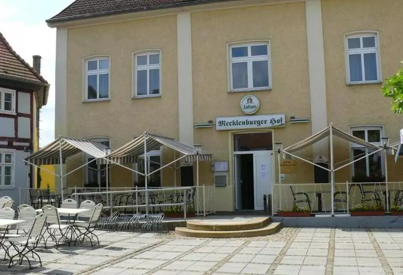 Отель Mecklenburger Hof