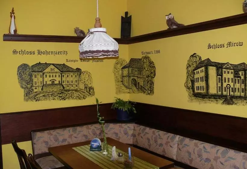 Отель Mecklenburger Hof