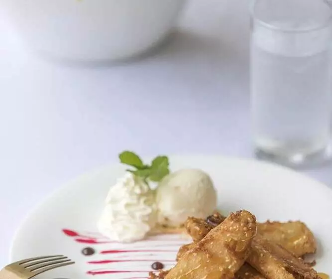 ホテル Ramada Resort By Wyndham Golden Beach