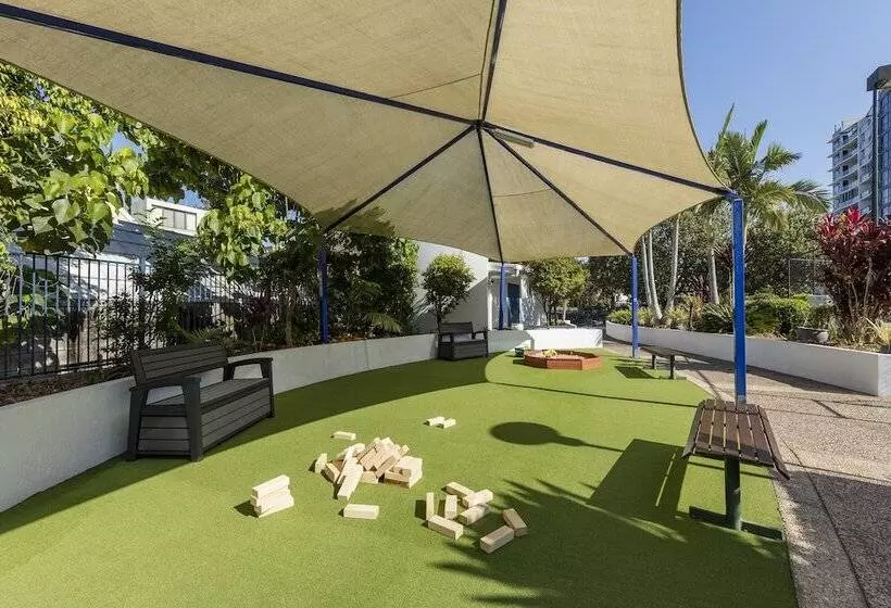 ホテル Ramada Resort By Wyndham Golden Beach