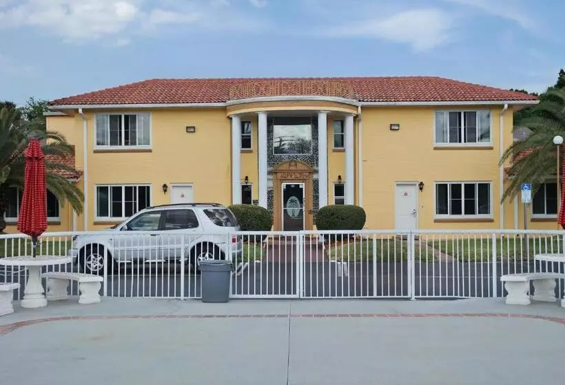 Hotel Super Inn Daytona Beach