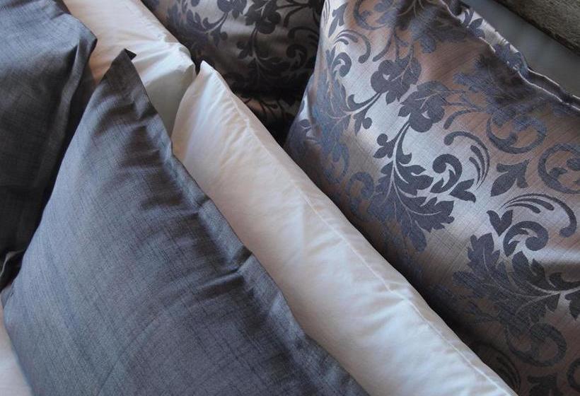 פנסיון Cambalala Guest House