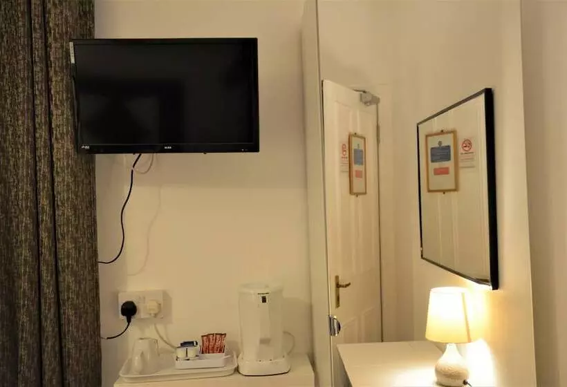 Pansiyon Crown Lodge Guest House