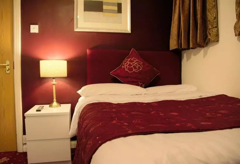 Pansiyon Crown Lodge Guest House