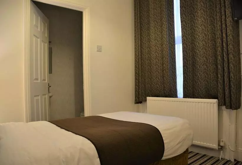 Pansiyon Crown Lodge Guest House