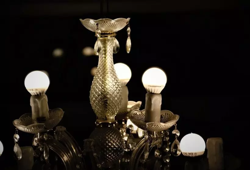 Pansiyon Crown Lodge Guest House