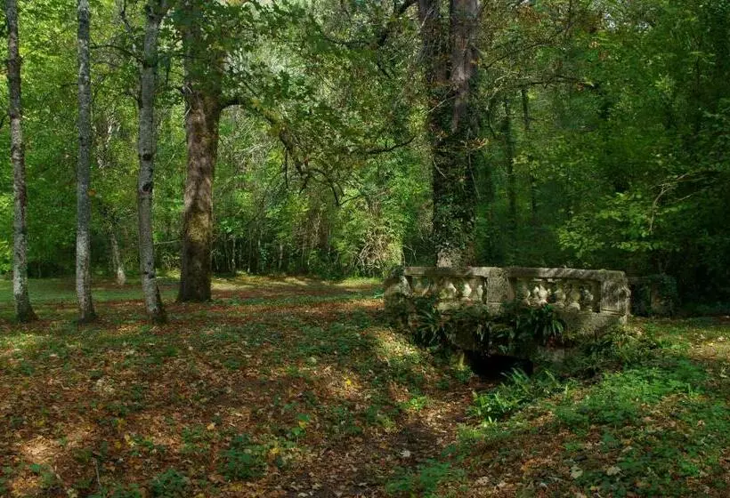 Aamiaismajoitus (B&B) Château D Argentonesse
