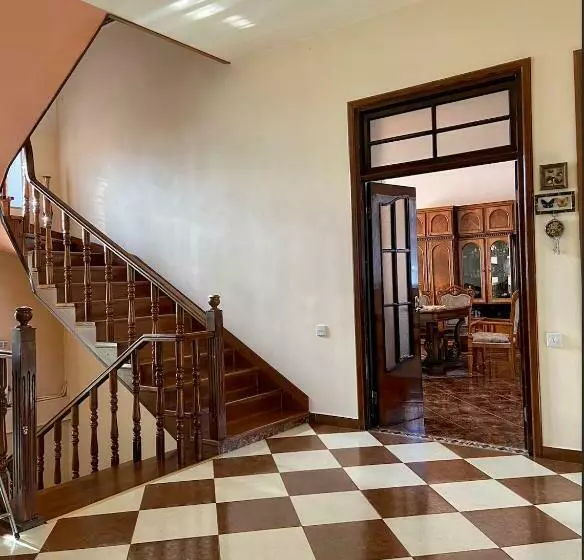 پانسیون Doctor S House