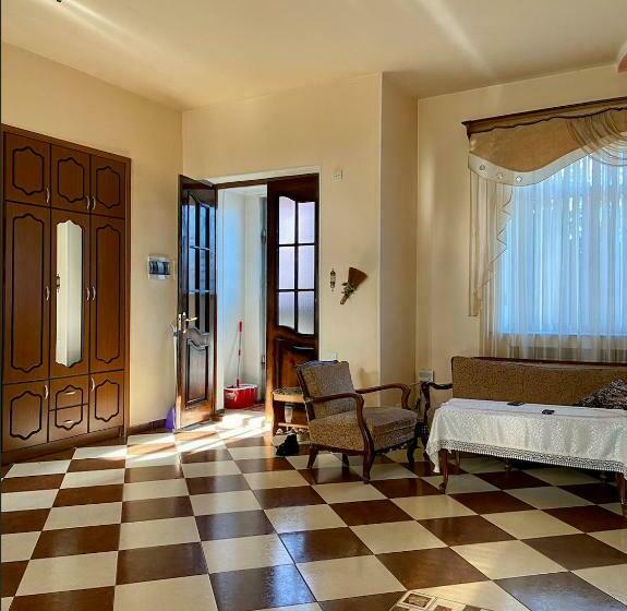 پانسیون Doctor S House