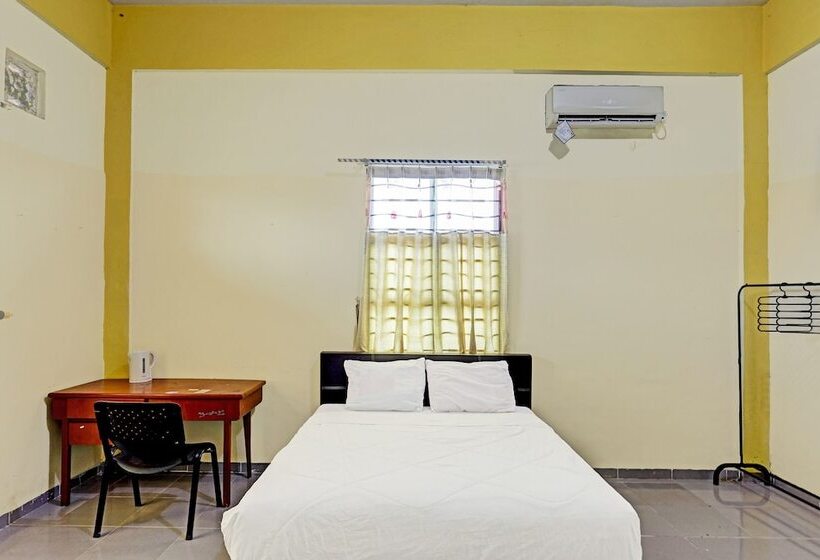 فندق Collection O 91499 John Lebron House