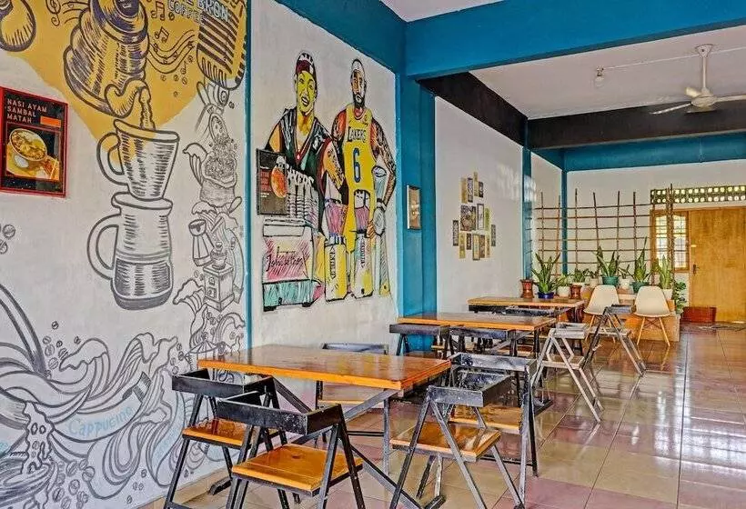 Hotelli Collection O 91499 John Lebron House