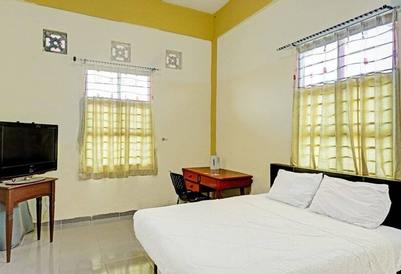 فندق Collection O 91499 John Lebron House