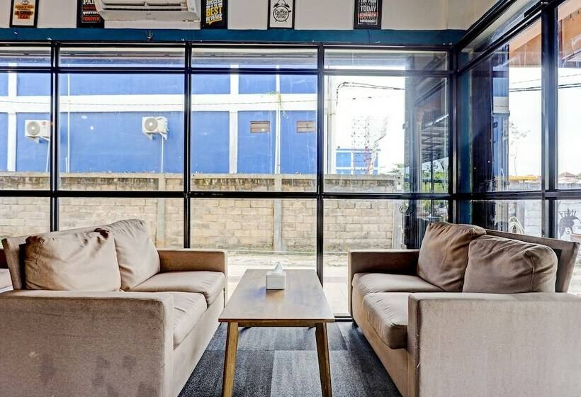 فندق Collection O 91499 John Lebron House