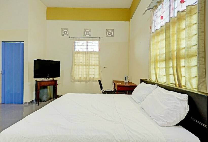 فندق Collection O 91499 John Lebron House