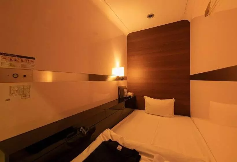カプセルホテル First Cabin Haneda Terminal 1