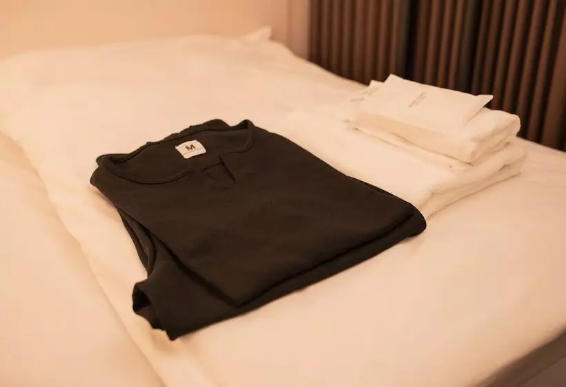 カプセルホテル First Cabin Haneda Terminal 1