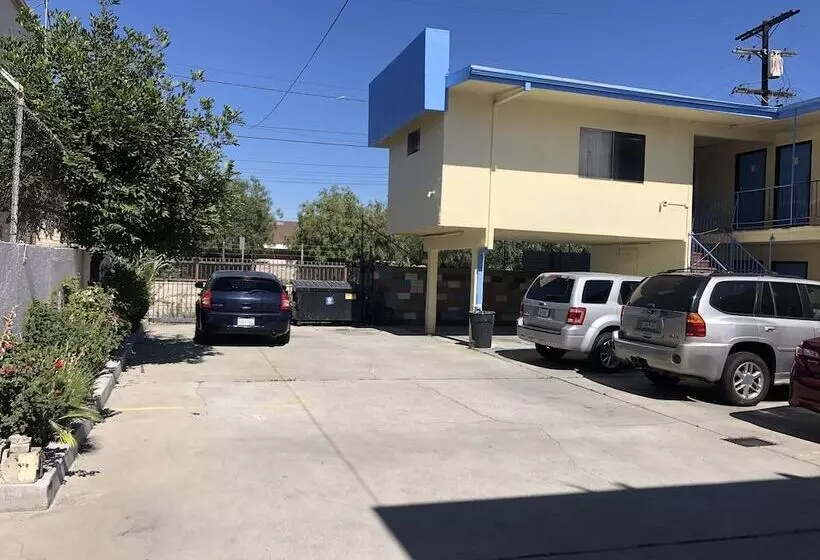 Kings Castle Motel