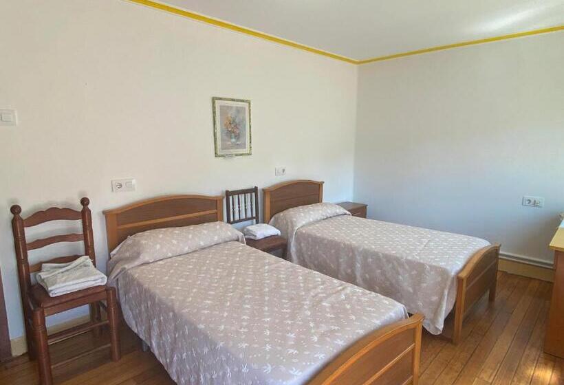 Pensión Santa Clara