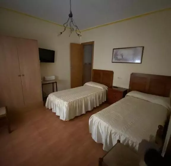 Pensión Santa Clara