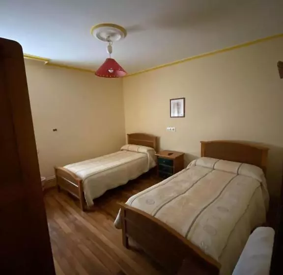 Pensión Santa Clara