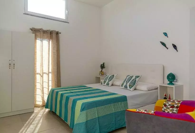 تختخواب و صبحانه Amamì Home