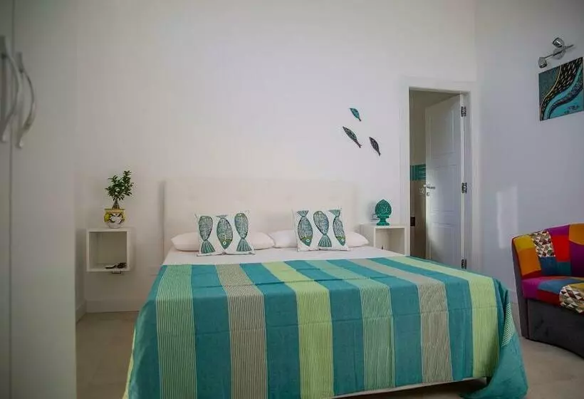 تختخواب و صبحانه Amamì Home