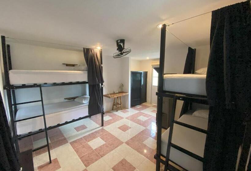 Hostel Oryx Valladolid