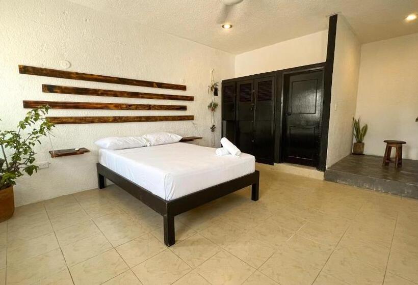 Hostel Oryx Valladolid