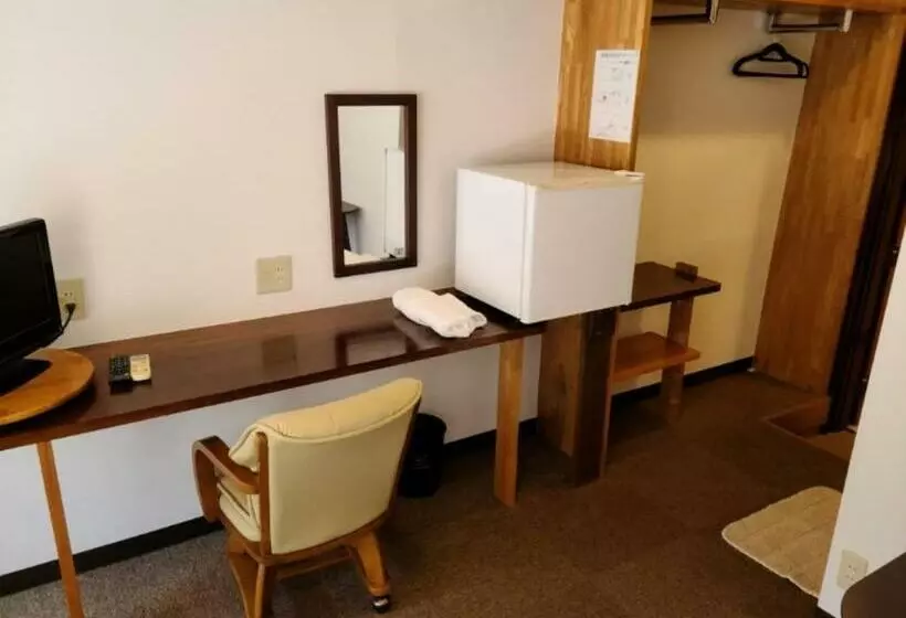 Business Hotel Nishiwaki   Vacation Stay 79021v