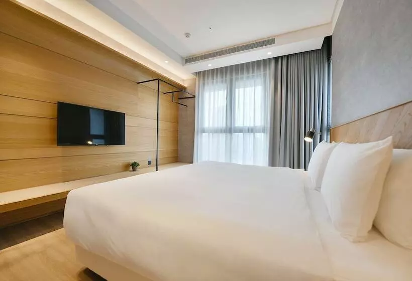 هتل Check Inn Select New Taipei Sanchong