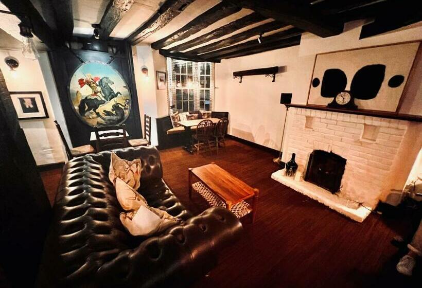 ホテル George & Dragon