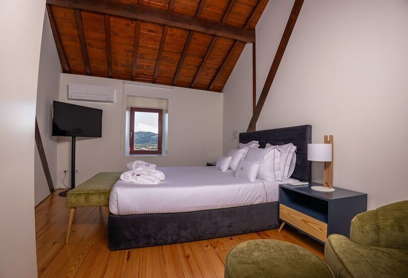 تختخواب و صبحانه Quinta Da Corredoura, Hotel Rural