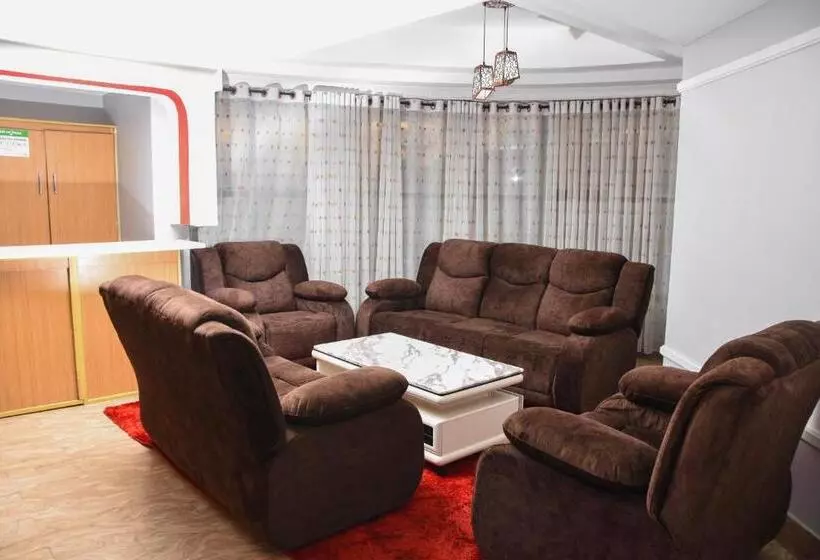 هتل Golden Palace