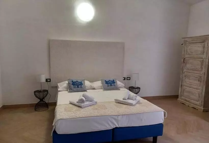 Hotelli Lugh E Luna Village