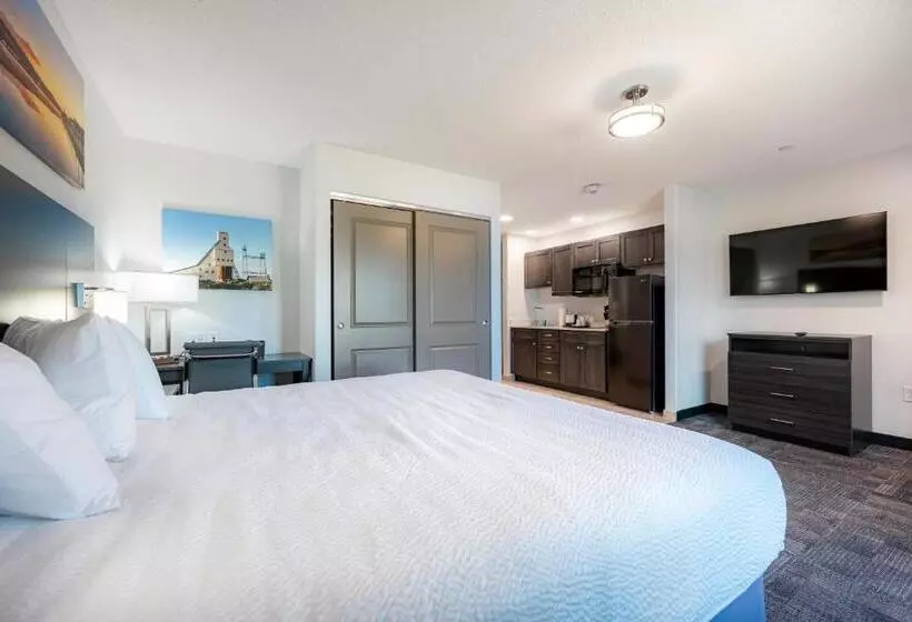 Independence Stay Hotel And Long Term Suites