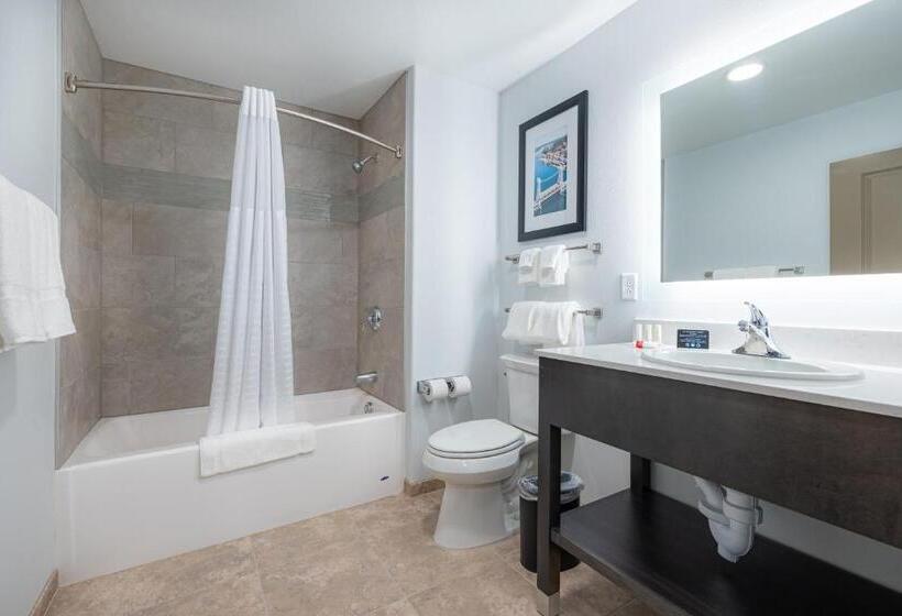 Independence Stay Hotel And Long Term Suites