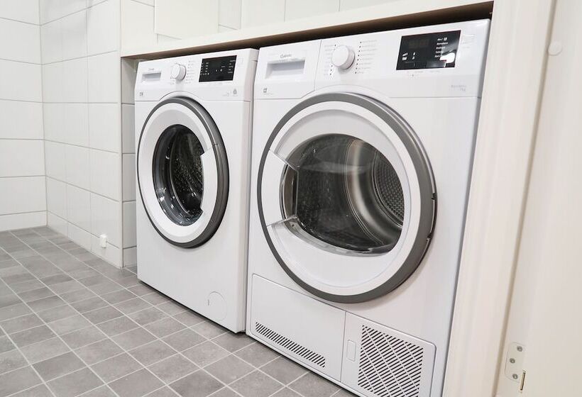 Luxury Business 2 Rooms Apartment By City Living   Umami