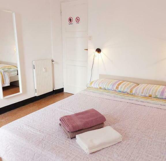 پانسیون Genova Rooms Brignole D