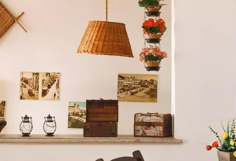 پانسیون Solar Dos Poetas