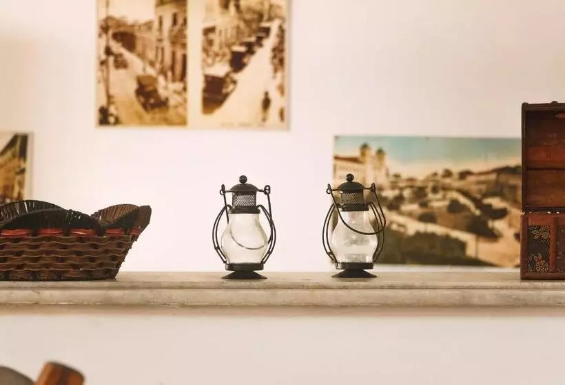 پانسیون Solar Dos Poetas