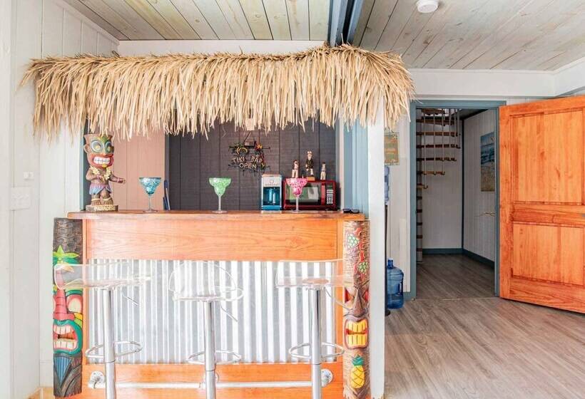 Cozy Beach Bungalow With A Heated Pool