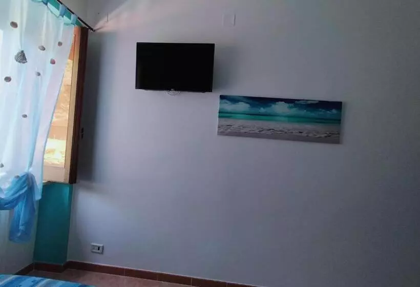 Hotelli Agriturismo Raggio Di Sole Nonna Giovina