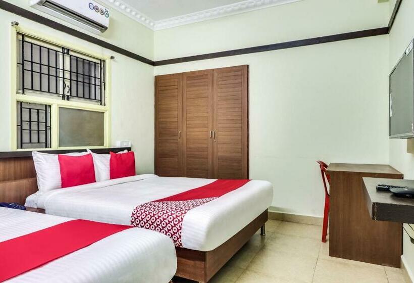 هتل Oyo 39935 Elite Residency