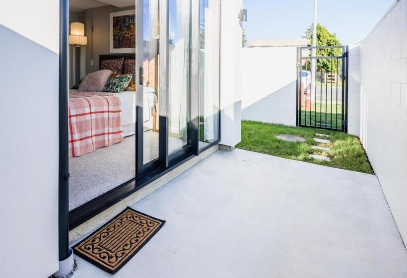 פנסיון Enjoy Downtown Mount Maunganui